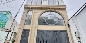 Bán tòa Nhà 6 Tầng -  Hẻm 6m Dương Quảng Hàm - 5x30m, 20 Homestay, HĐT 100Tr,