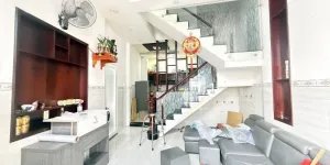 Bán nhà 4 tầng đường số 6, Linh Tây, Thủ Đức, TP HCM. DT 62m2, sổ hồng riêng.