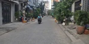 BÁN NHÀ HẺM XE TẢI ĐƯỜNG PHÚ ĐỊNH QUẬN 8 - 60M2 (4X15M) - 3 PHÒNG NGỦ - SỔ HỒNG