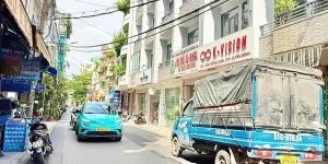 Bán Nhà Mặt tiền Đồng Xoài - giao Cộng Hòa, K300, 4,3x4,5m, 5 Tầng - 3PN, 5,8