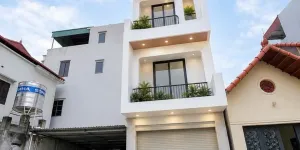 Nhà mới Thạch Bàn 10 tỷ 45m ô tô gara,sổ đỏ long biên