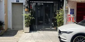 Nhà mặt phố gần Lê Thúc Hoạch, diện tích gần 100m2, giá dưới 10 tỷ