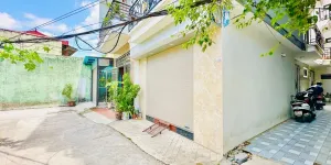 Bán nhà Thạch Bàn lô góc ngõ thông 7 tỷ 35m,sổ đỏ