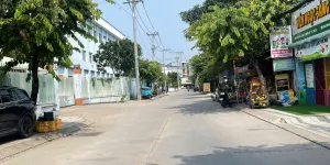 GẦN CHỢ THẠNH XUÂN – ĐẤT LÔ GÓC  – HẺM NHỰA 6M Ô TÔ TẬN CỬA – 3,85 TỶ