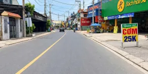 BÁN NHÀ SÁT MẶT TIỀN HÀ HUY GIÁP - DIỆN TÍCH LỚN GẦN 90M2 - HẺM THÔNG TỨ HƯỚNG