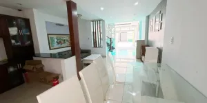 D3027  Nhà 3T Mặt tiền Hẻm xe hơi 5m Lê Đức Thọ, Giá 9.x Tỷ