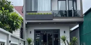 NHÀ VỊ TRÍ ĐẸP – CẦN BÁN Nhanh Căn Nhà Mặt Tiền Đường 50m Trung Tâm Quận 7,