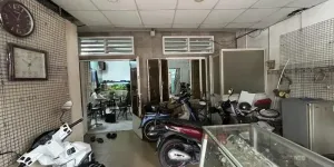 Bán nhà Mặt tiền Phan Văn Trị - giao Nơ Trang Long, 8,1x18m, 2 Tầng, 1 đời chủ,