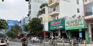 Bán nhà Mặt tiền Lũy Bán Bích - gần Vườn Lài, 4,4x24m, 6T - 6 PN, 1 Đời chủ,