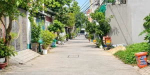 CÁCH HÀ HUY GIÁP 100M – LÔ GÓC 2 MẶT TIỀN – NGANG 4.6M – NHÀ BTCT 2 TẦNG – GIÁ