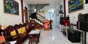 Bán nhà HXH 5m Lạc Long Quân - gần Chợ Vải Tân Bình,  4,2x14m, 3 Tầng - 4PN,