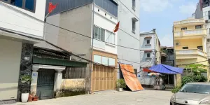 Mảnh đất vàng Thượng Thanh 23 tỷ 77m vỉa hè mới mở đường