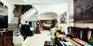 Chính chủ bán nhà phố Trần Đại Nghĩa, 60m2, 4 tầng, mặt tiền 4.5m, 17.5 tỉ, ngõ