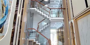 Bán nhà Hẻm 8m Lê Văn Quới - gần Tô Hiệu, 4x20m, 6 Tấm - thang máy, 7PN, full