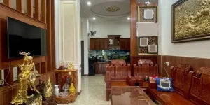 [DD189*] Nhà đẹp gần Ngã Tư Ga 3 tầng 5PN giá 6.x tỷ