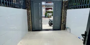 BÁN NHÀ MẶT TIỀN MAI HẮC ĐẾ QUẬN 8 - 3 TẦNG- XE HƠI ĐẬU TRONG NHÀ -NHỈNH 5 TỶ-