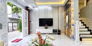 NHA GÓC 2 MẶT TIỀN THÔNG THOÁNG, NGANG 8M, YÊN TĨNH, TẶNG NỘI THẤT, GIÁ HƠN 6.5