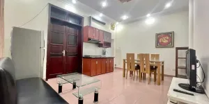 Cho thuê căn hộ 50m² phố Hàng Than, Ba Đình, 7 triệu