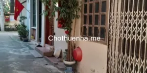 Nhà riêng cho thuê tại Nhà số 4 hẻm 40/1/40, đường Đức Thắng, phường Đông Ngạc,