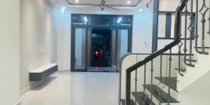 Bán Nhà Phường Phú Mỹ, Quận 7, Dt Đất 70M2 (4.2M × 16.5M), Giá 5.1 Tỷ