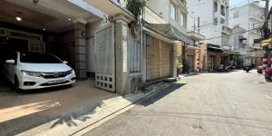 NHÀ HẺM XE TẢI PHẠM VĂN HAI - SIÊU TỐT - CN 133M² - NỞ HẬU 6,1M GẦN GA METRO