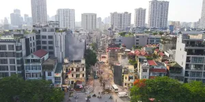 Bán nhà măt ngõ 381 nguyễn khang DT 46m2 xây 5 tầng, mt 5 giá 21,8 tỷ