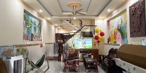 NHÀ 2 TẦNG 3PN Ở NGAY – NGANG GẦN 6M – GẦN THẠNH LỘC 19 – NHỈNH 5 TỶ