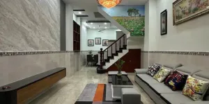 Bán nhà 3 tầng 4PN tại Đường Tô Ngọc Vân, Quận 12, 5.5 tỷ