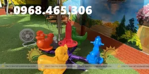 Đu quay trẻ em 4 chỗ ngồi tại Gia Lai