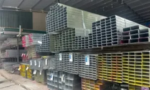 Cần xe vận chuyển 100 cây; thép từ Vĩnh Phúc đến Nghệ An