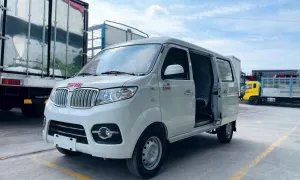 Xe Van SRM X30i 5 chỗ – Chở Hàng Nội Thành – Trả Góp 25% – Gọi Ngay!